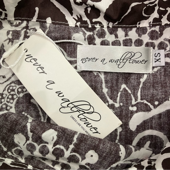 Never A Wallflower Ruffle Floral Poplin Blouse Womens Sz XS *NWT* - Picture 4 of 6